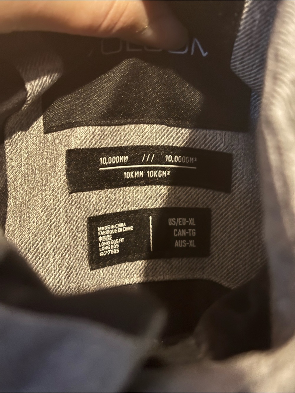 Volcom Winter Jacket - Picture 4 of 5